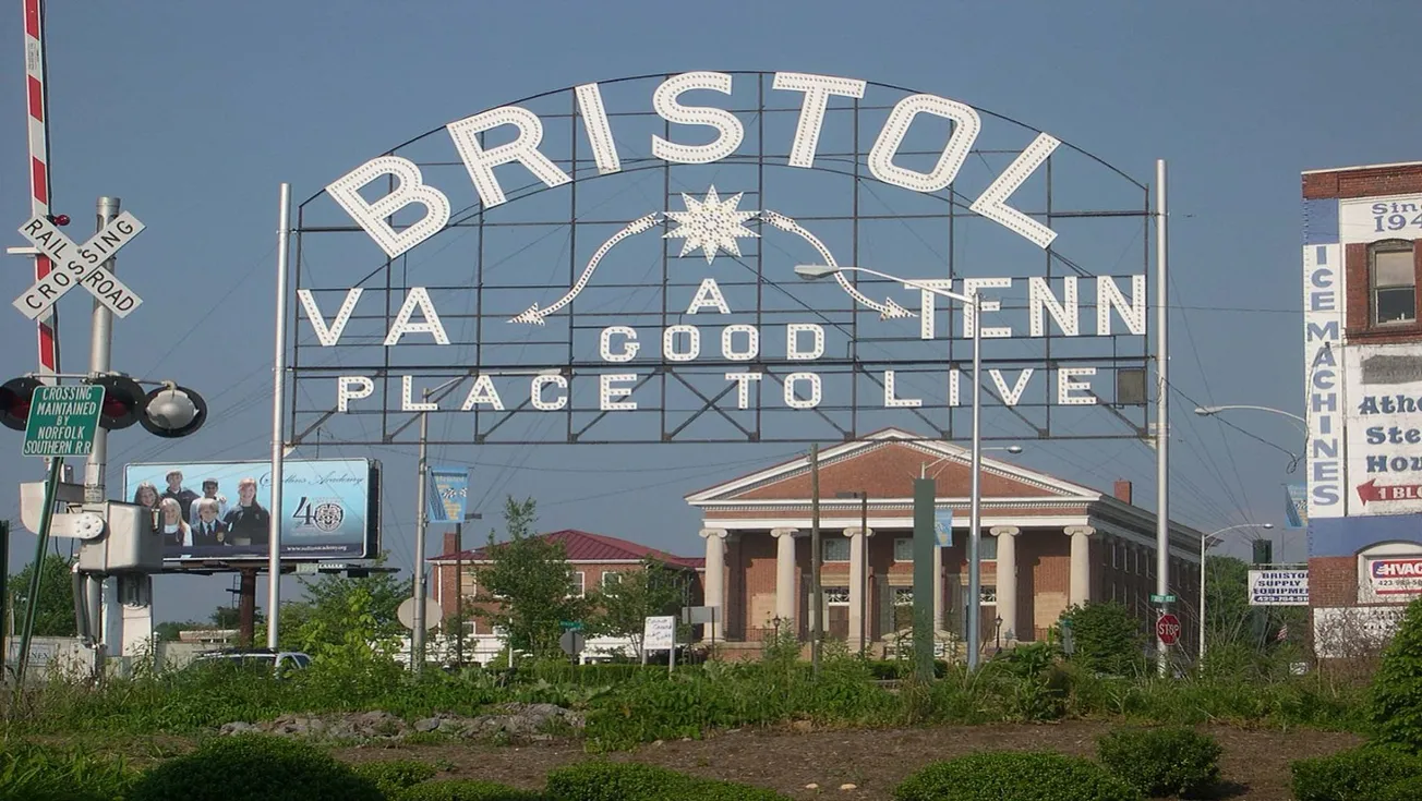 The city sign for Bristol, which lies on the state line between Tennessee and Virginia 